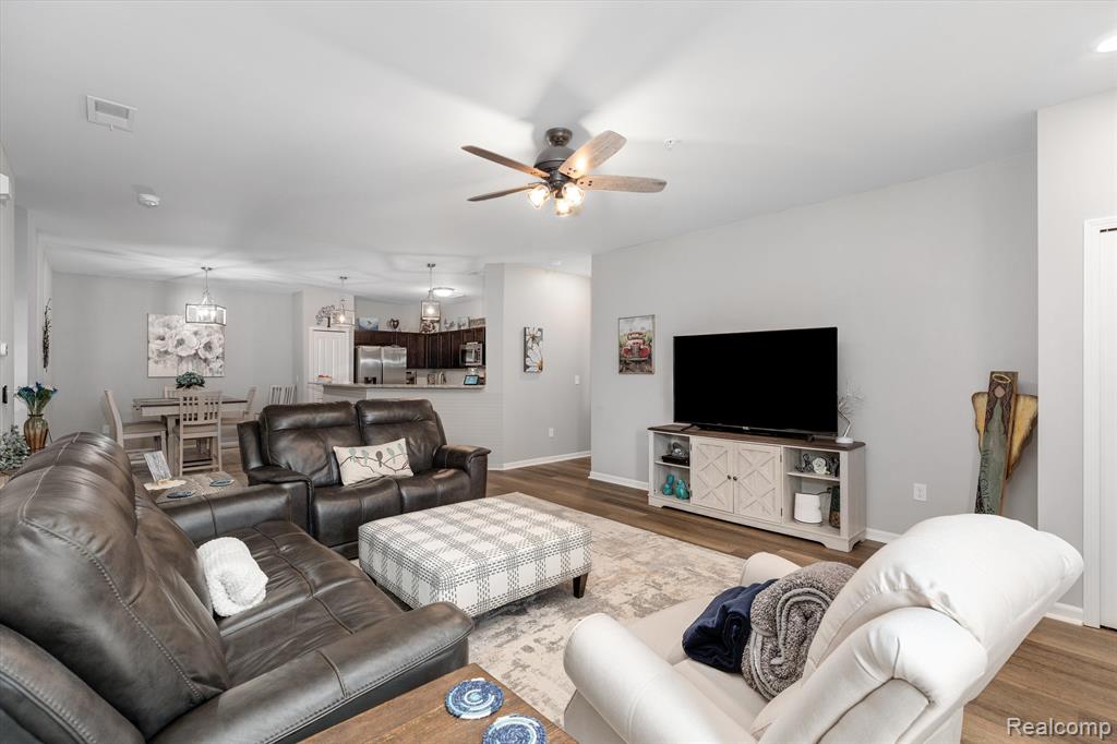 9788 RIDGE RUN Street, Howell, MI 48855 — Photo 9