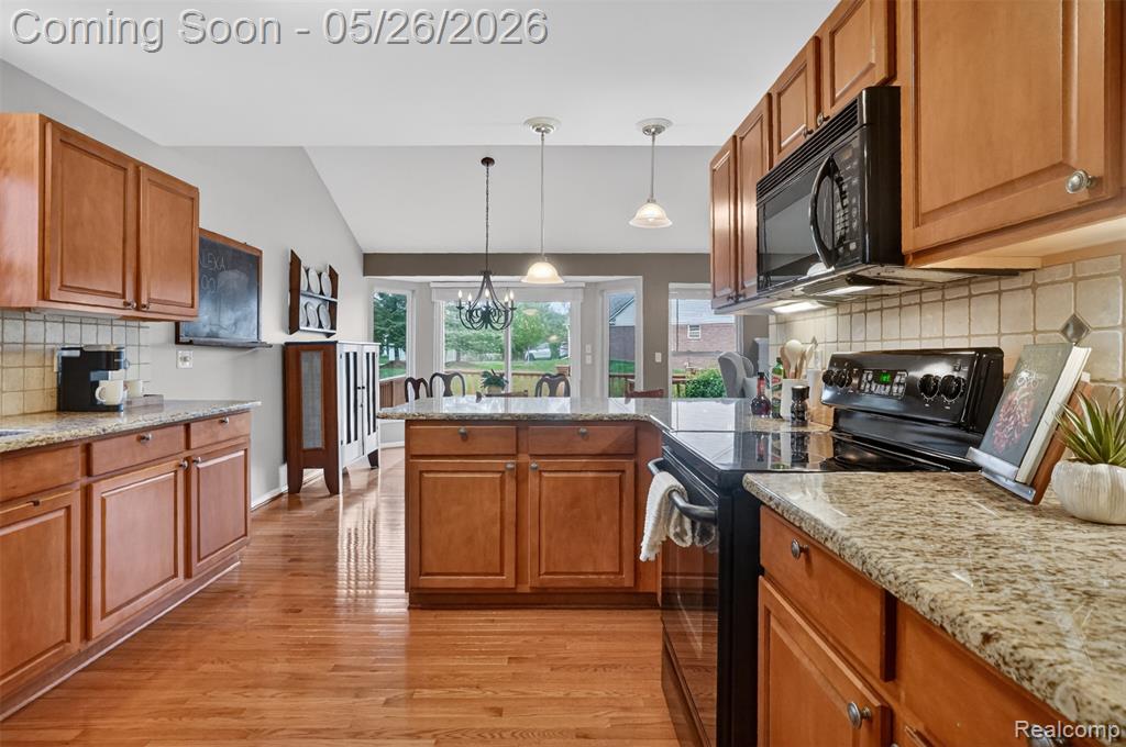 3550 Lexington Drive, Auburn Hills, MI 48326 — Photo 13