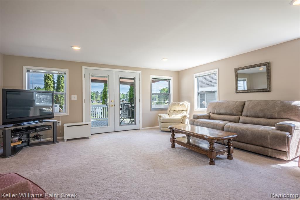 1379 Sioux Street, Gladwin, MI 48624 — Photo 19