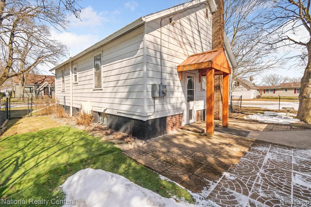 4955 WEBER Street, MI — Photo 37