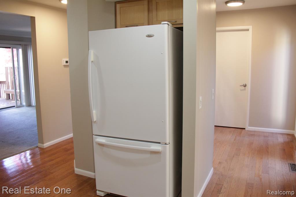 6427 RICHARD Run, West Bloomfield, MI — Photo 15