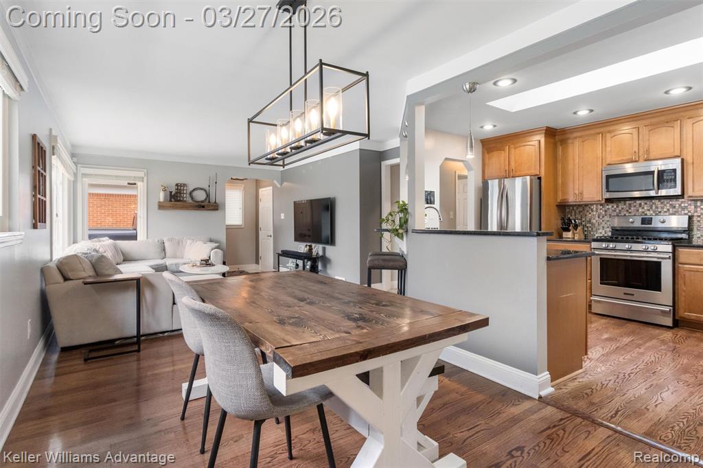 805 Butternut Avenue, Royal Oak, MI 48073 — Photo 7