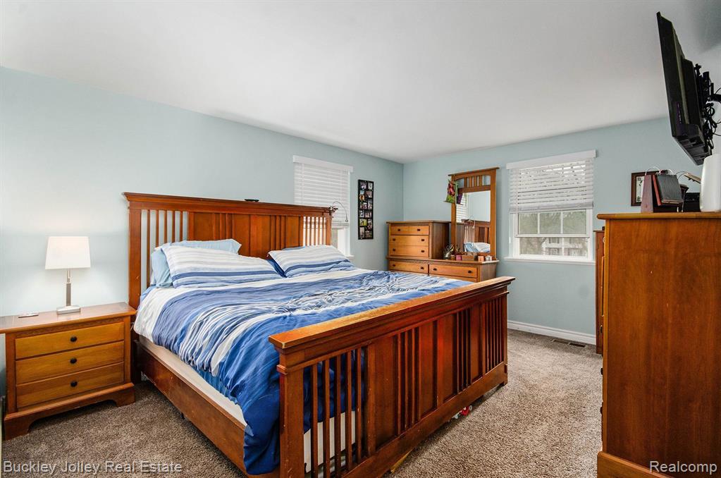 5178 FOREST VIEW Court, Brighton, MI 48116 — Photo 6