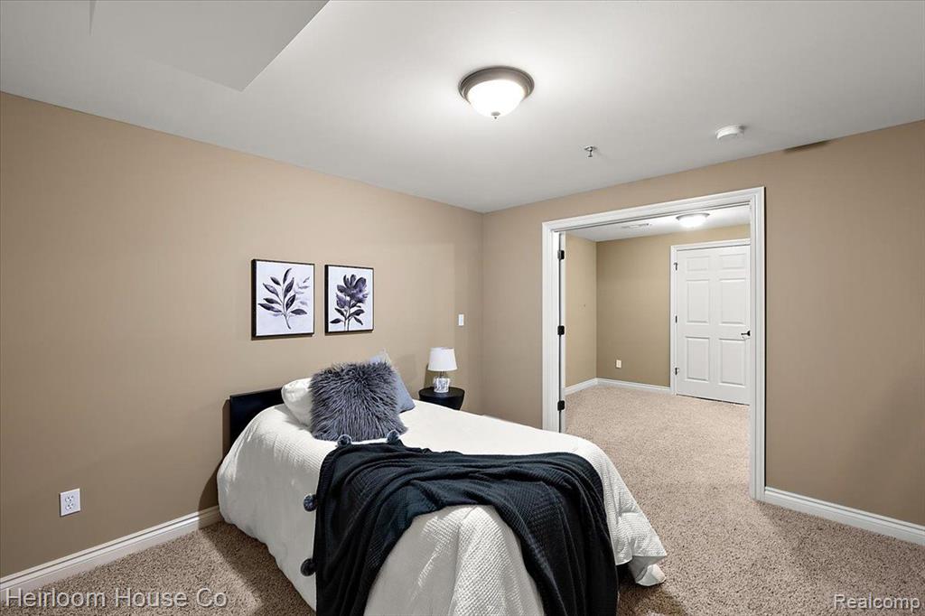 45926 S STONEWOOD Road, Canton, MI 48187 — Photo 43