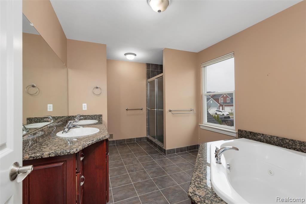 724 Constitution Street, Canton, MI 48188 — Photo 34
