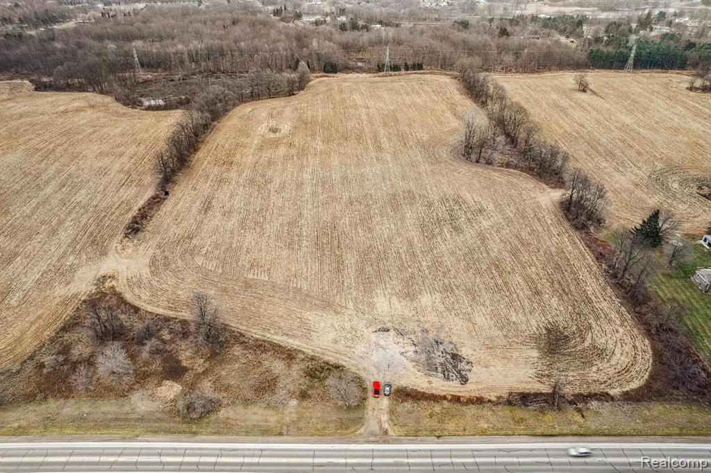 4711 S LAPEER Road, Metamora, MI 48455 — Photo 8