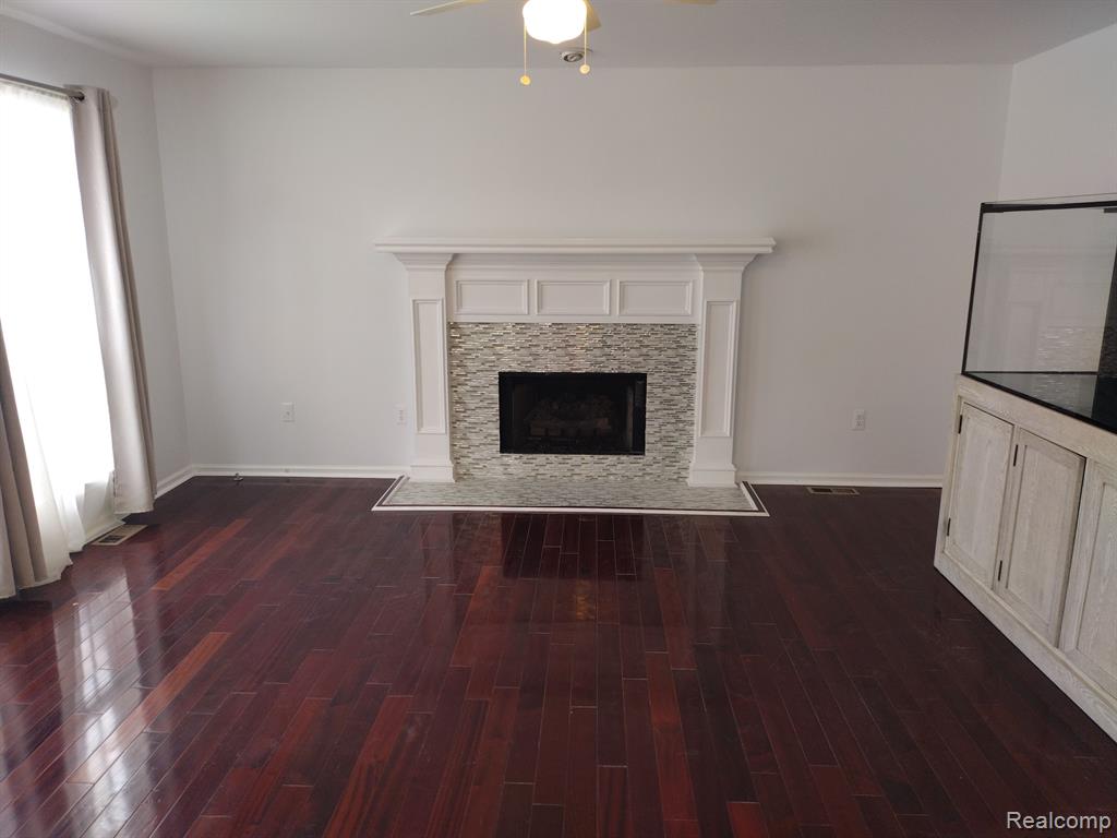 8993 HAYMARKET Street, White Lake, MI — Photo 11