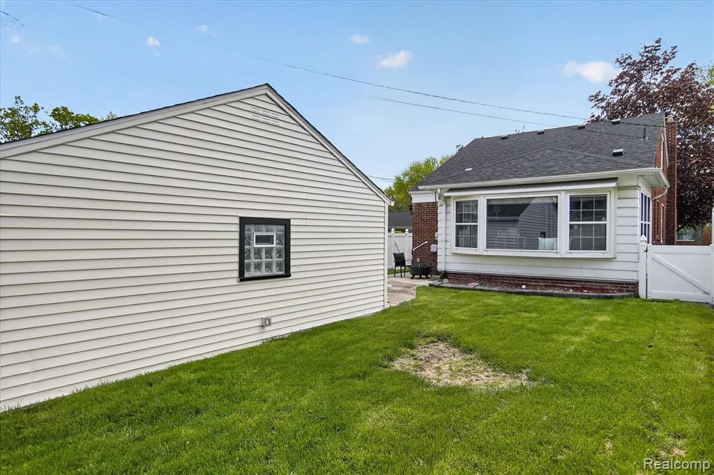 13212 Phelps Street, Southgate, MI 48195 — Photo 40