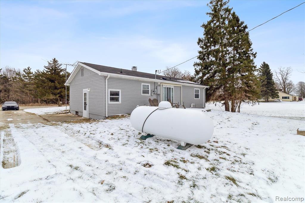 3552 BISHOP Road, Dryden, MI 48428 — Photo 27