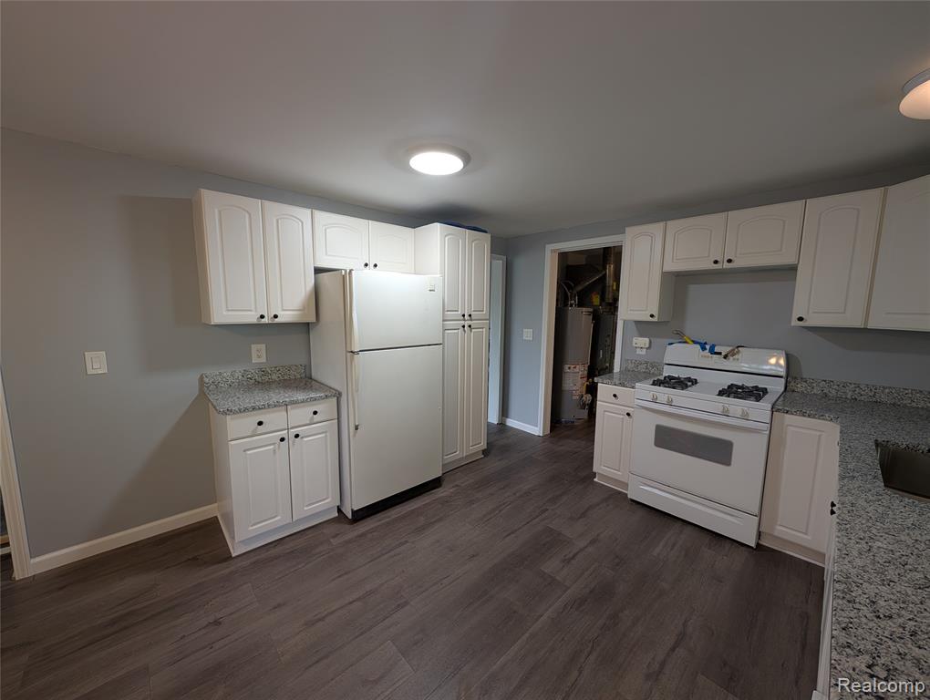 26241 Weigel Road, New Boston, MI 48164 — Photo 23