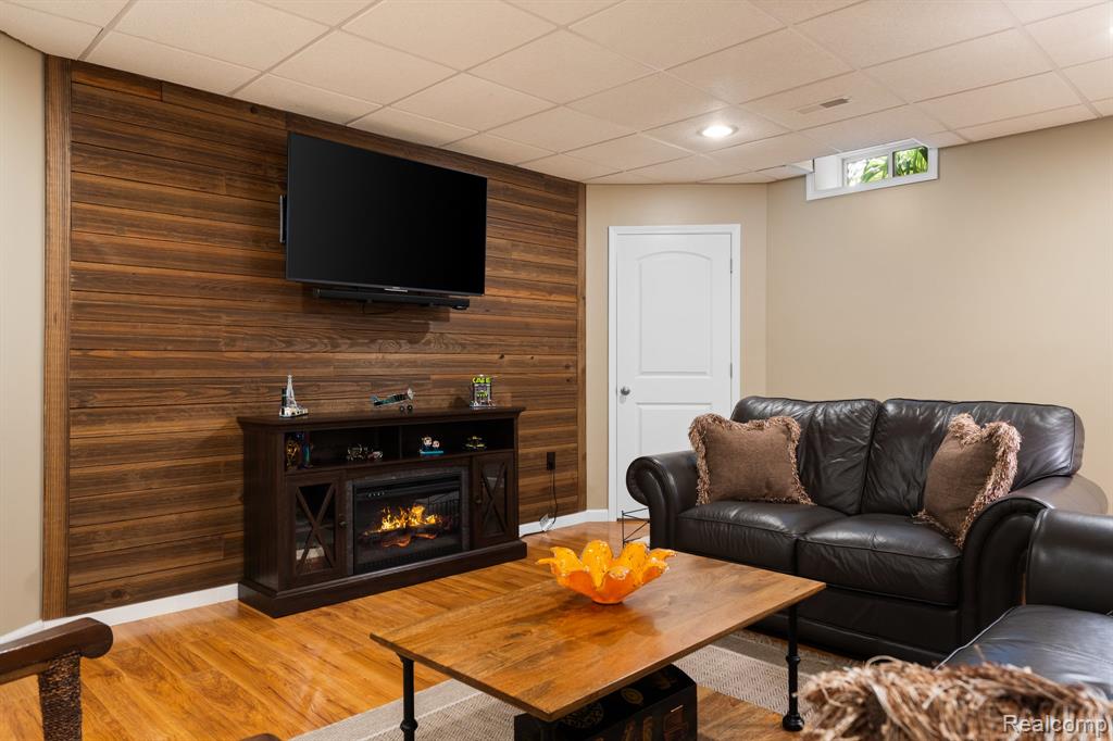 620 Olivia Drive, Milford, MI 48381 — Photo 55