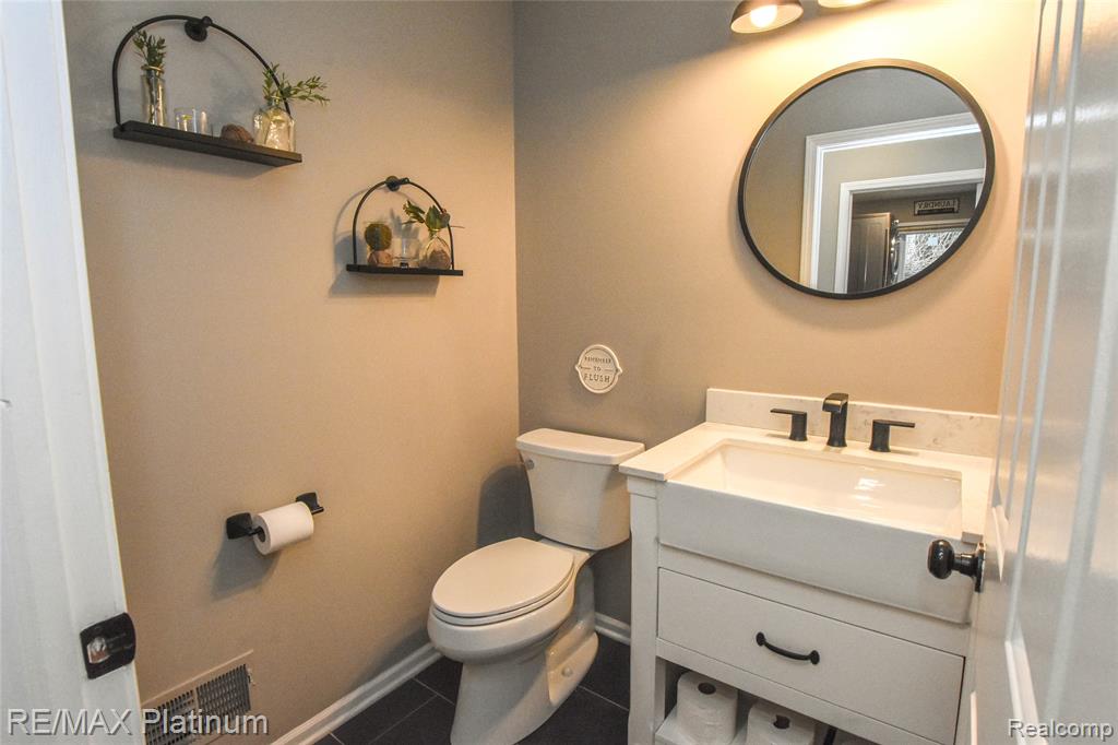 8868 Solitude Drive, Brighton, MI 48116 — Photo 24