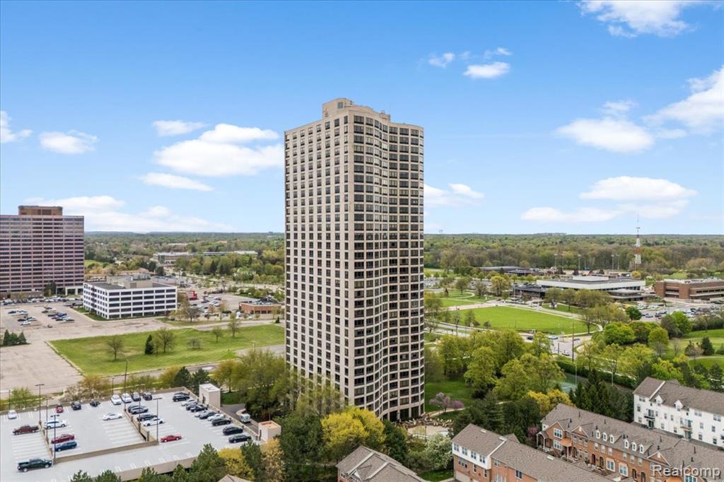 5000 Town Center, 3303-3304, Southfield, MI 48075 — Photo 53