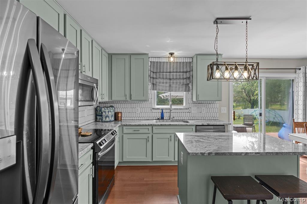 7168 Roxbury Drive, Ypsilanti, MI 48197 — Photo 11