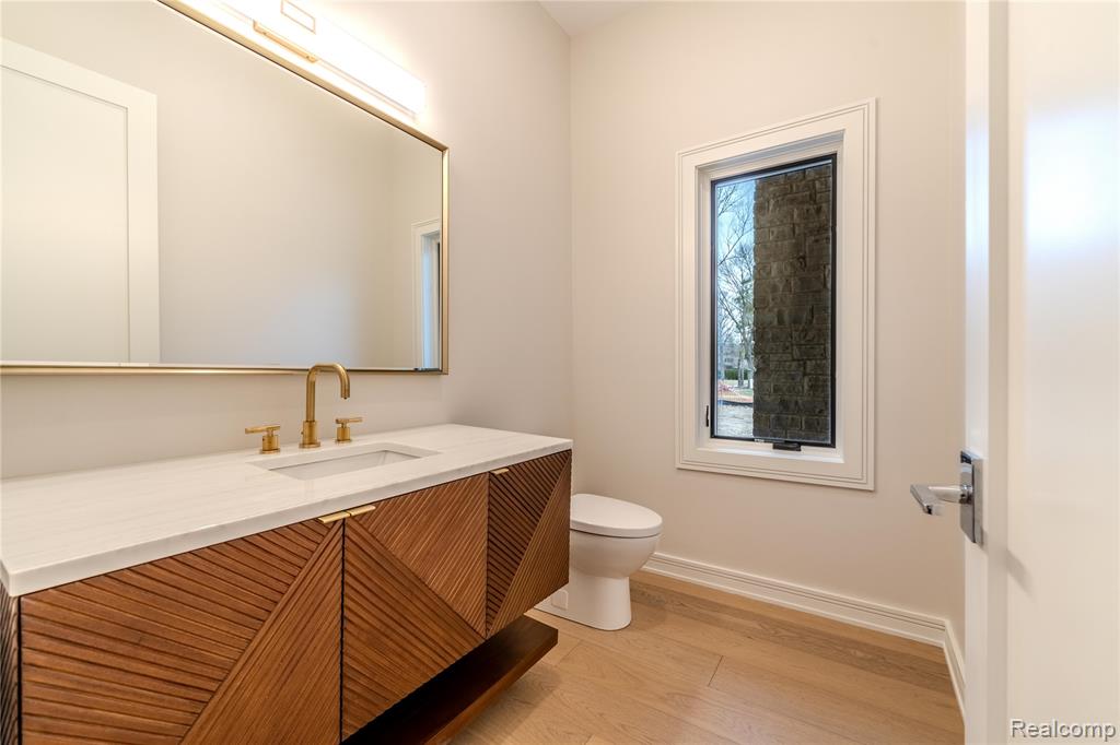 7400 Melody Lane, Bloomfield Hills, MI 48301 — Photo 16