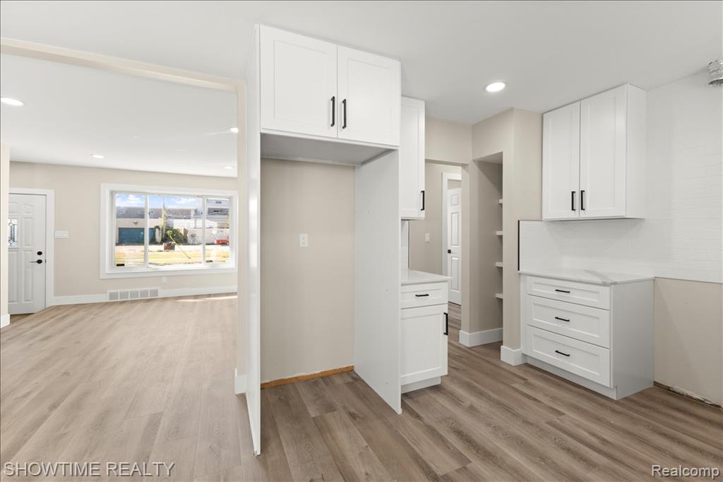 10358 Cloverdale Avenue, Ferndale, MI 48220 — Photo 15