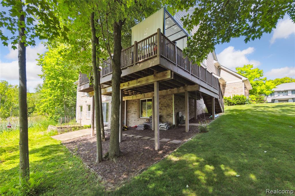 418 Greenan Lane, Lake Orion, MI 48362 — Photo 44