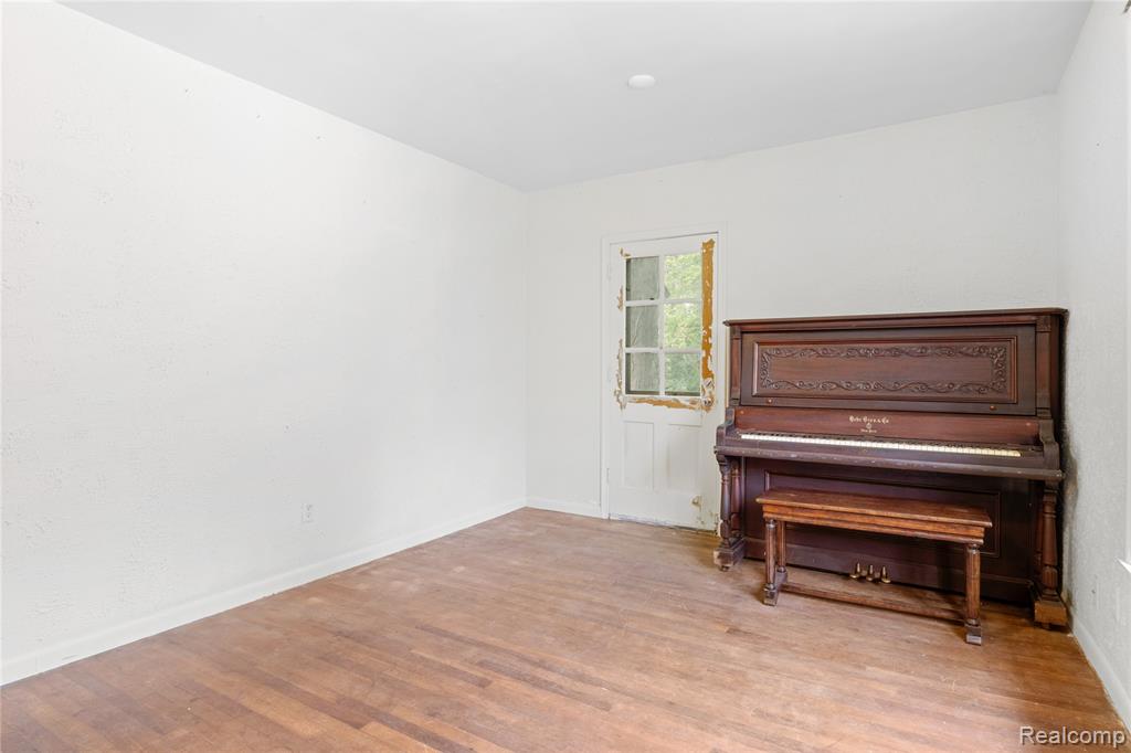 50505 Geddes Road, Canton, MI 48188 — Photo 8