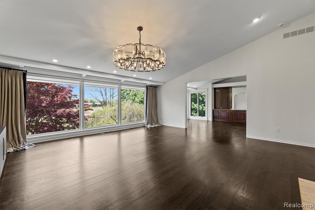 1762 Saint Johns Court, Bloomfield Hills, MI 48302 — Photo 8