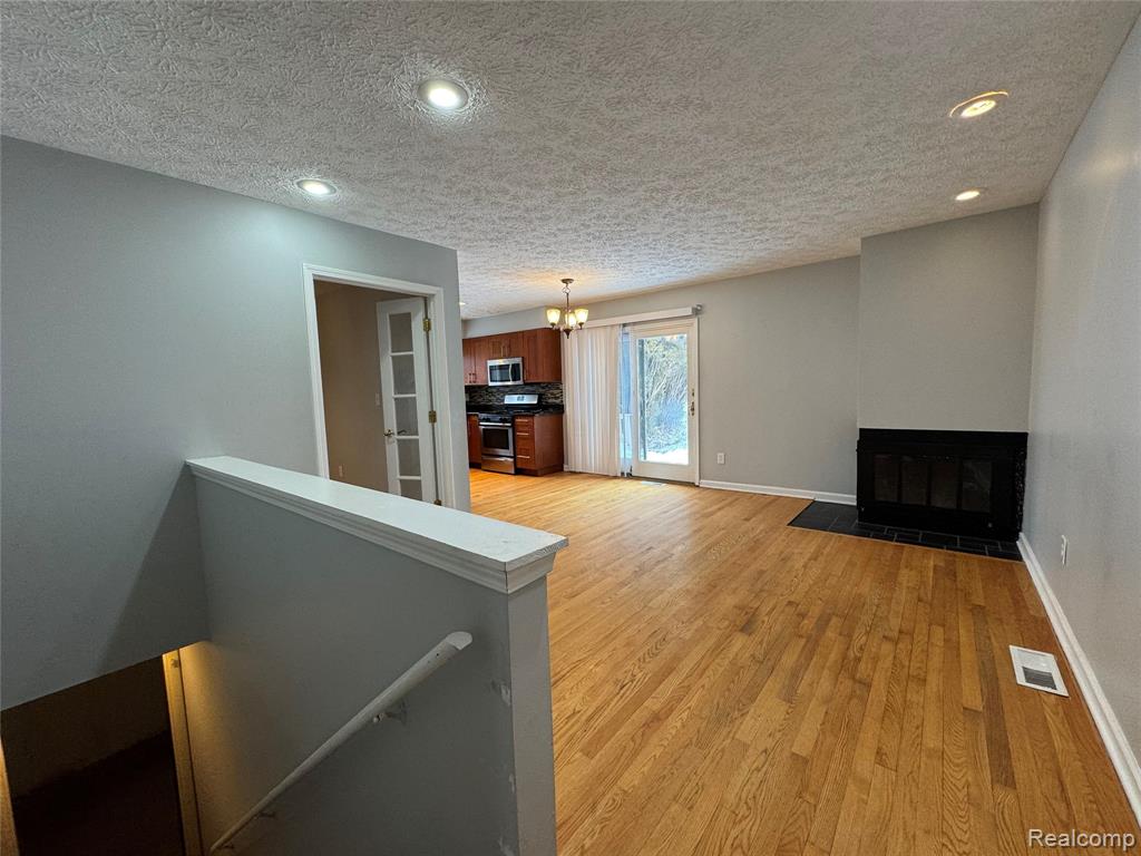 4162 Cypress Drive, Troy, MI 48085 — Photo 23