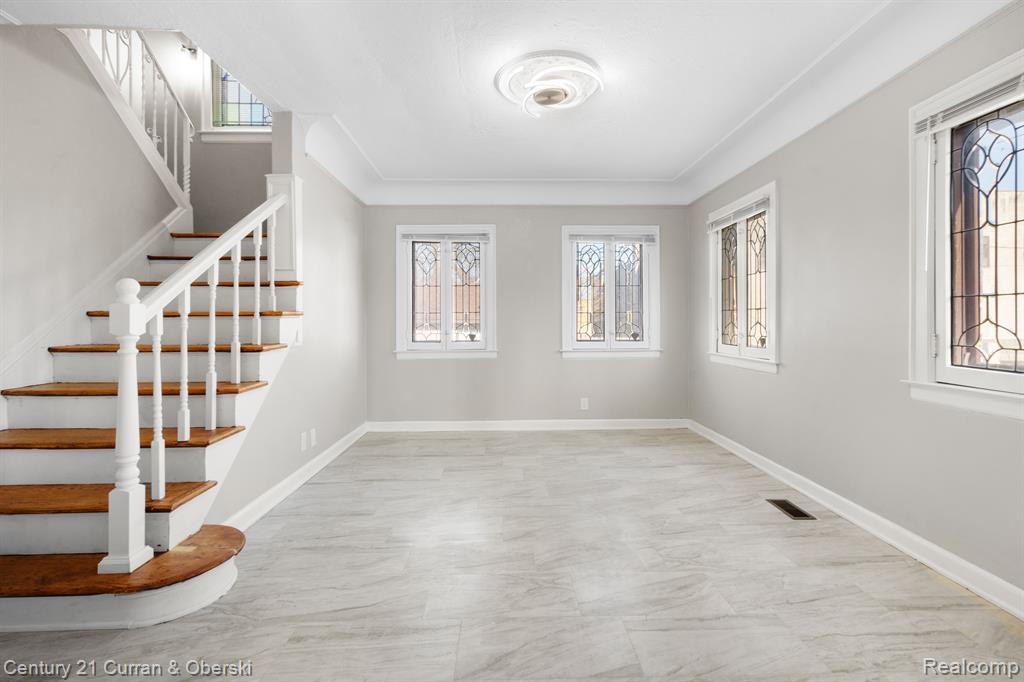 5026 KENSINGTON Avenue, Detroit, MI 48224 — Photo 15