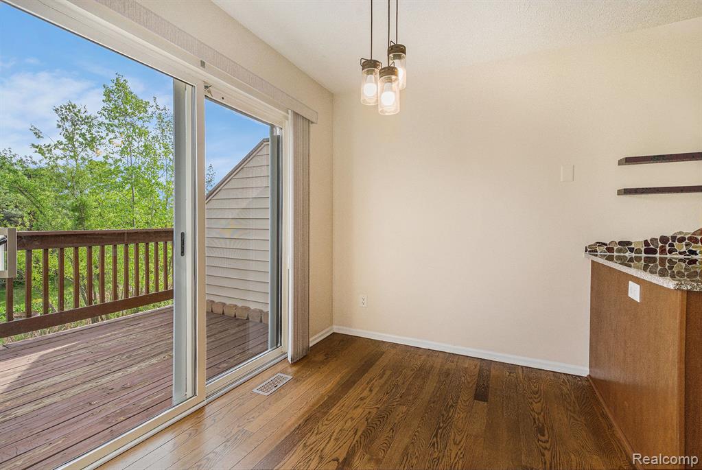 3598 Bent Trail Drive, Ann Arbor, MI 48108 — Photo 10
