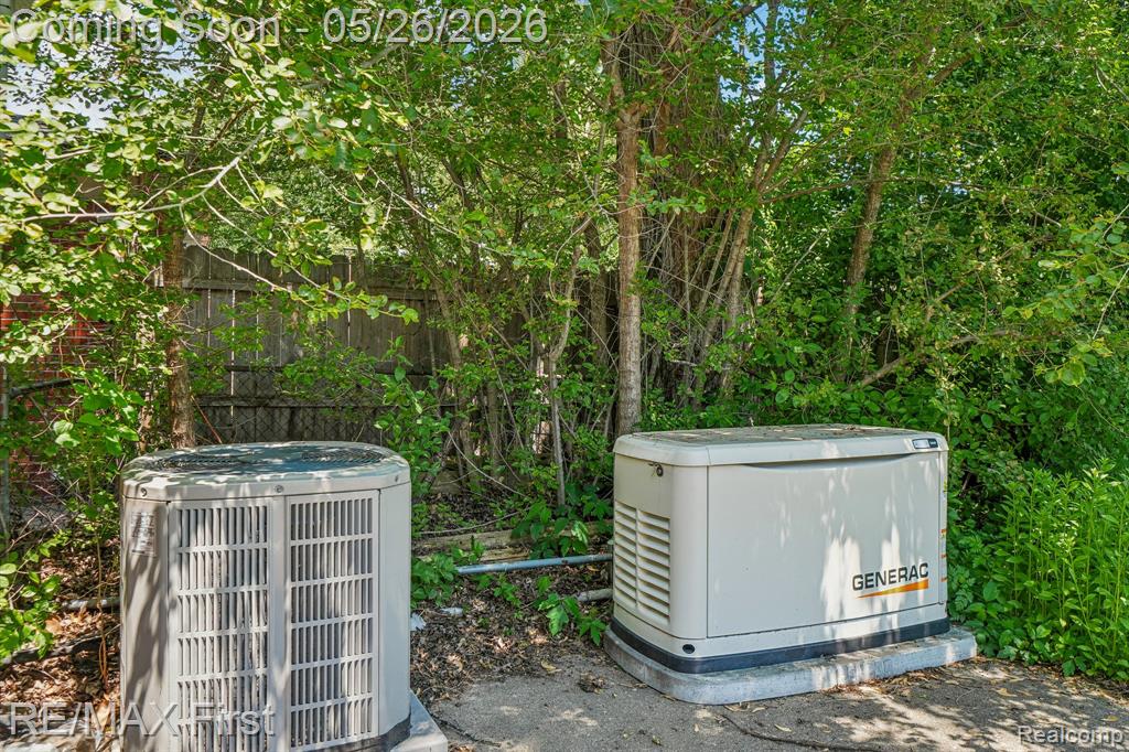 29636 Spoon Avenue, Madison Heights, MI 48071 — Photo 7
