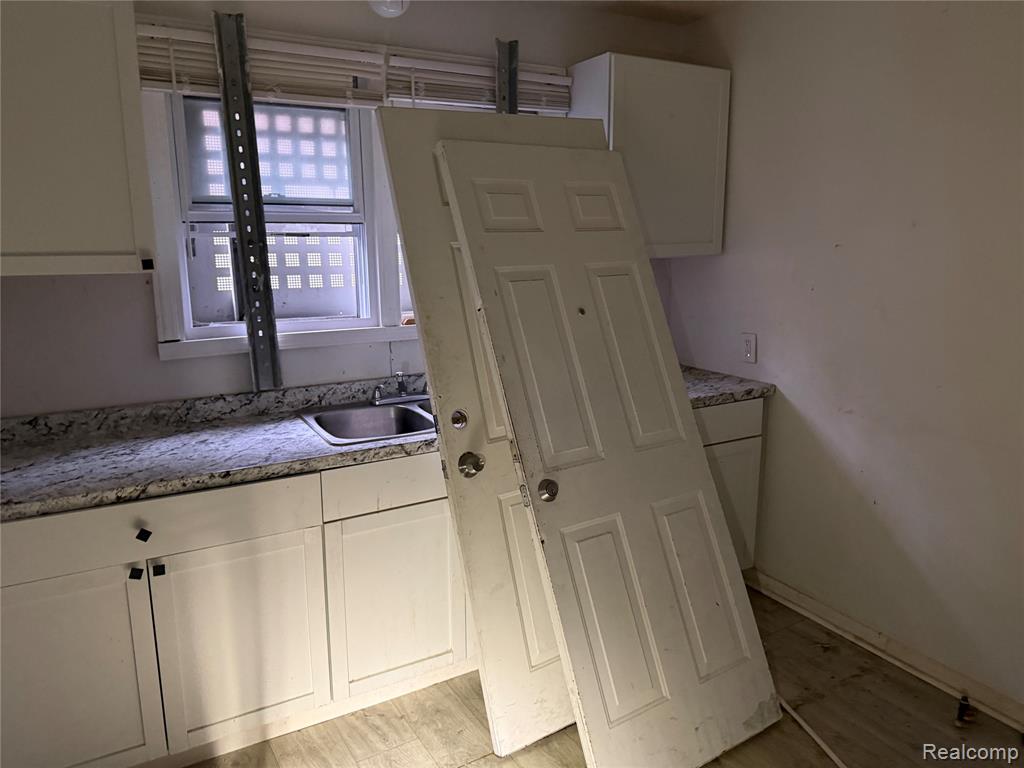 9289 Bedford Street, Detroit, MI 48224 — Photo 9