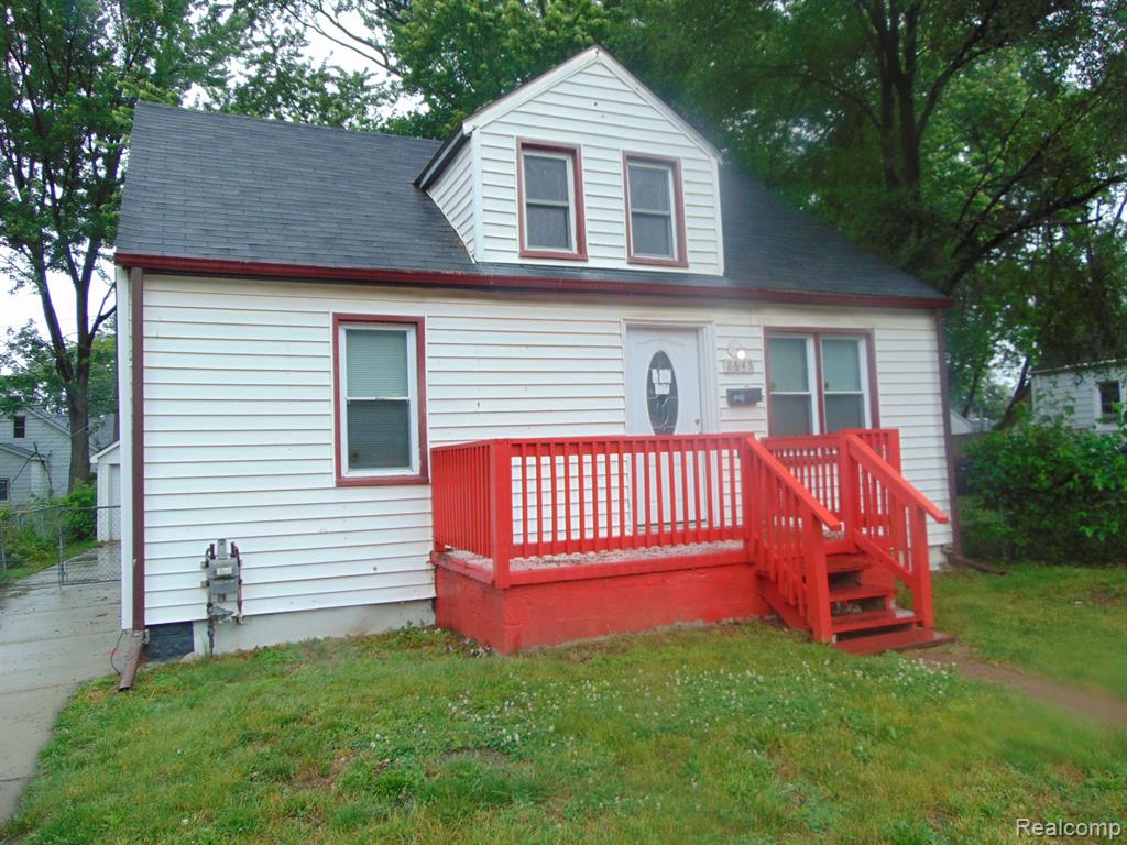 8645 HUPP Avenue, Warren, MI 48089