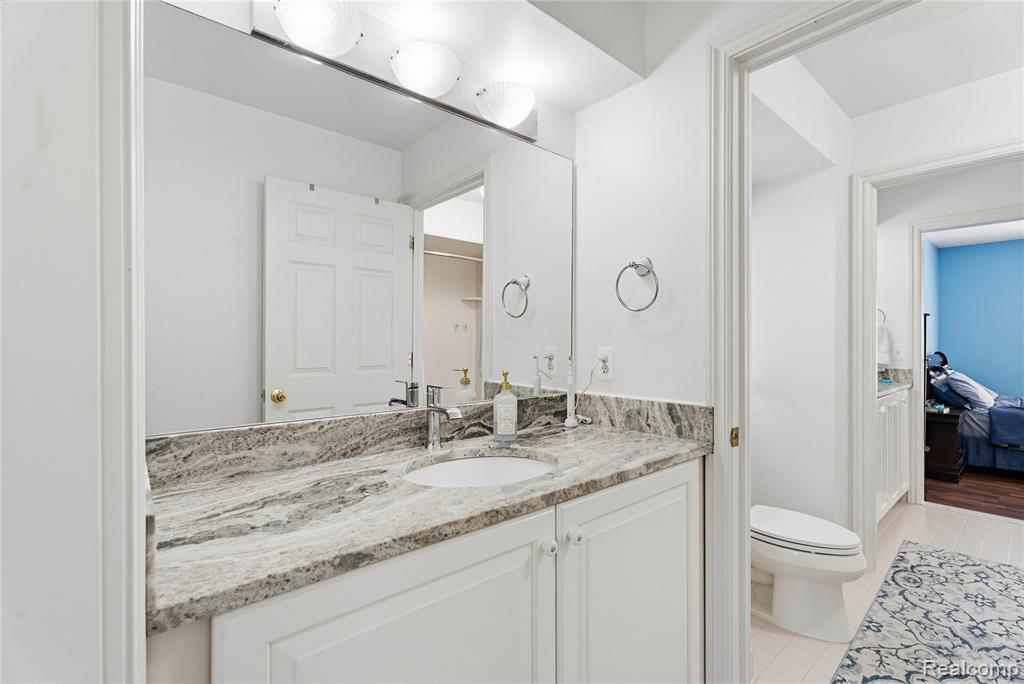 5173 Serena Drive, Troy, MI 48098 — Photo 48