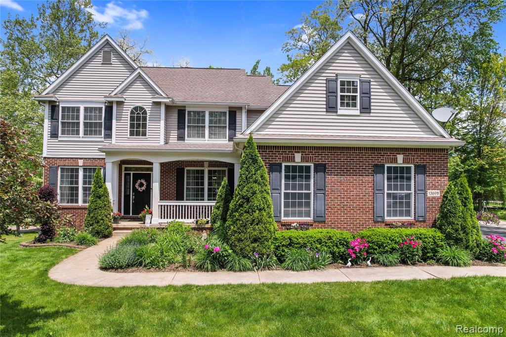 13698 Webbs Shore Drive, Gregory, MI 48137 — Photo 2