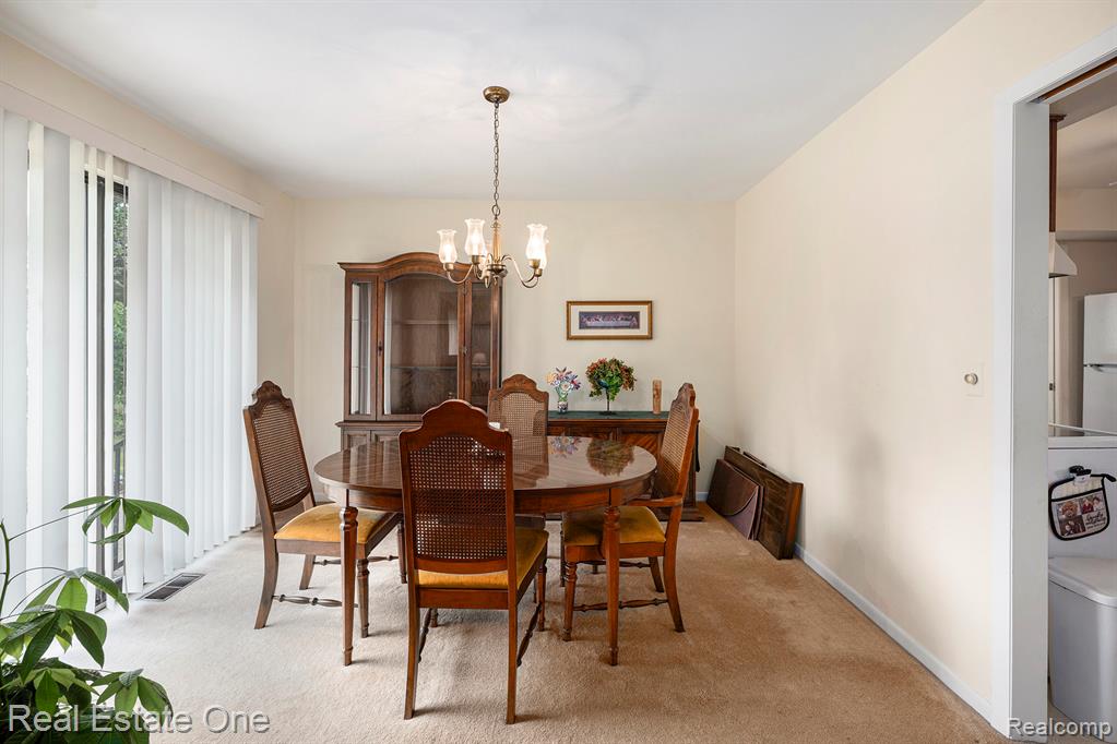 5982 Slate Drive, Troy, MI 48085 — Photo 10