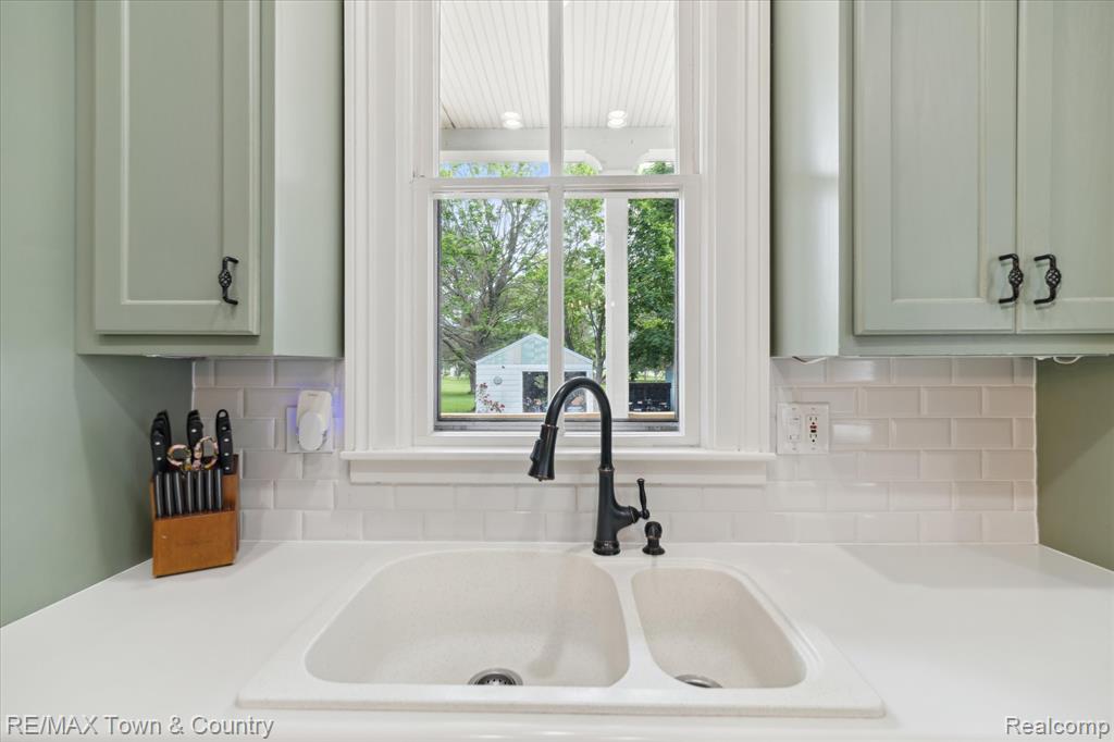 6501 River Road, Flushing, MI 48433 — Photo 16