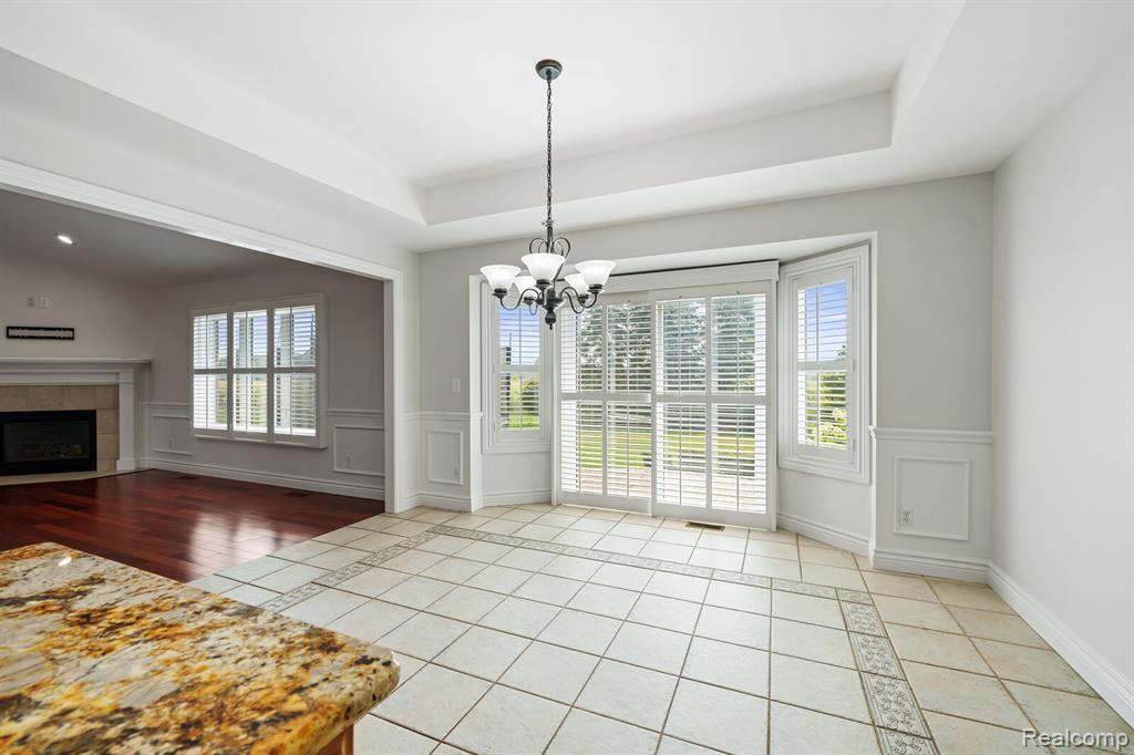51384 Indian Pointe Drive, Macomb, MI 48042 — Photo 12