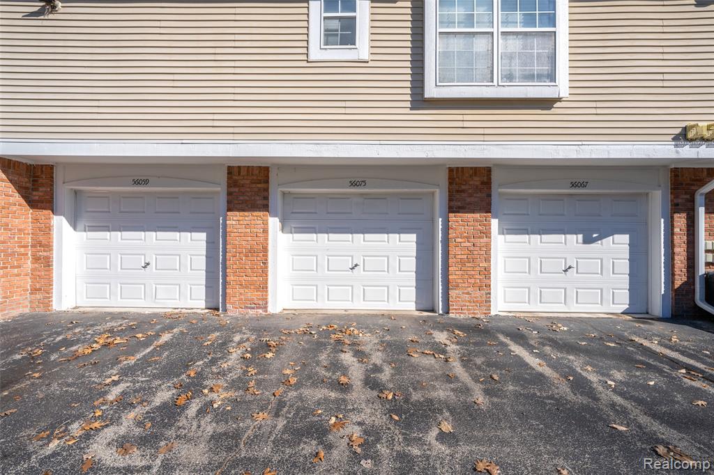 56075 Chesapeake Circle, 242, Utica, MI 48316 — Photo 27