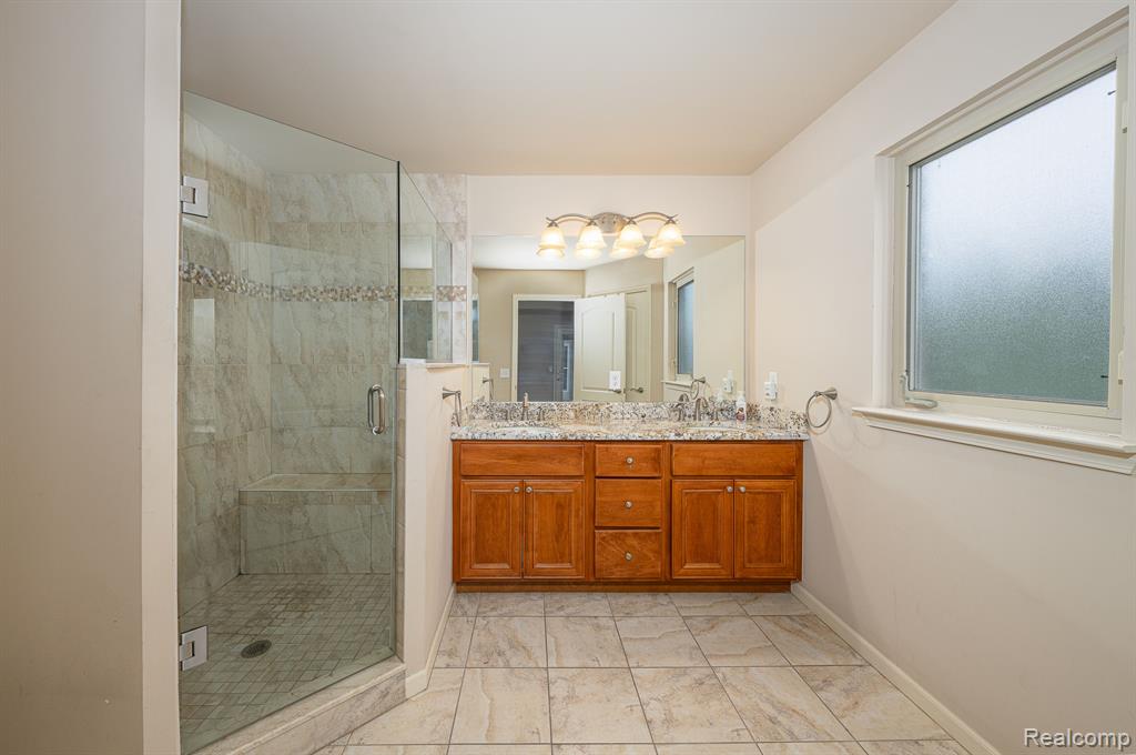 55545 WHITNEY, Shelby Twp, MI 48315 — Photo 21