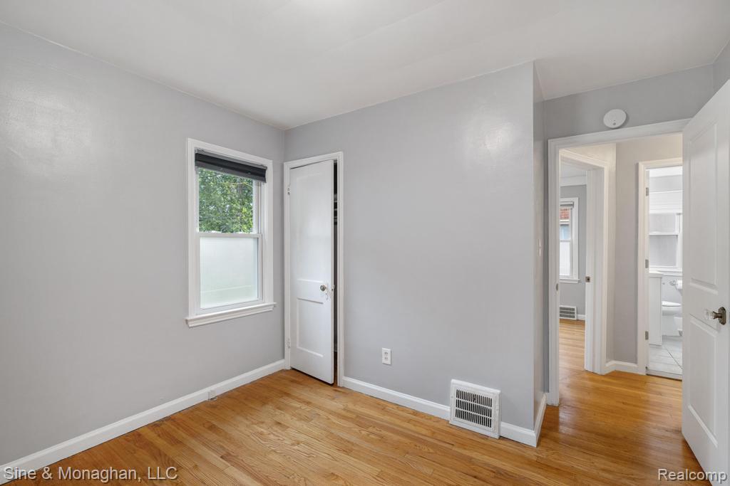 7854 Jackson Street, Taylor, MI 48180 — Photo 16