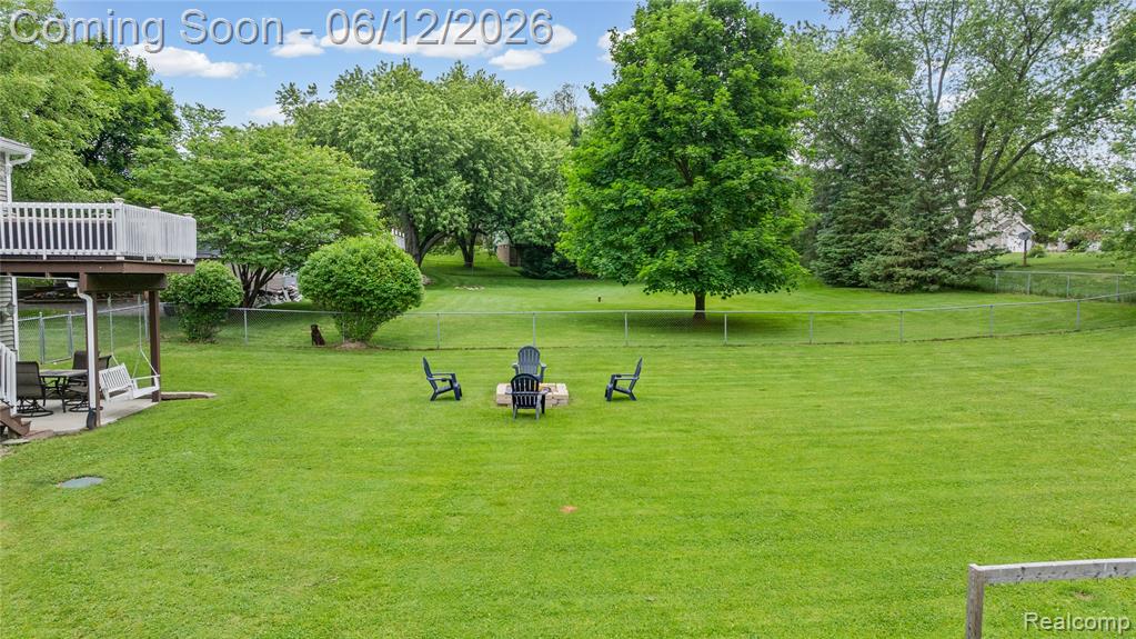 2904 Sun Terrace Drive, Hartland, MI 48353 — Photo 38