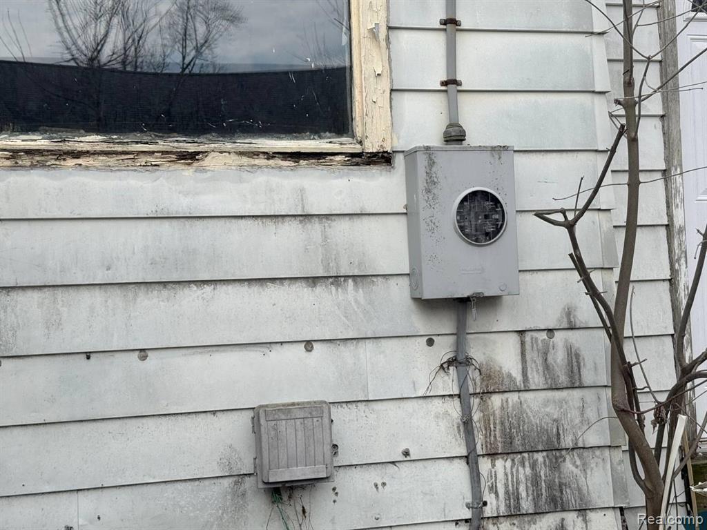 704 Vermont Street, Saginaw, MI, 48602