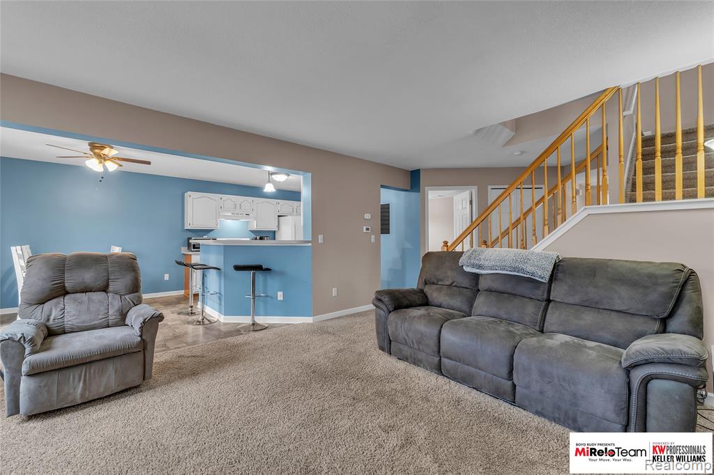 4516 Willow View Court, Howell, MI 48843 — Photo 7