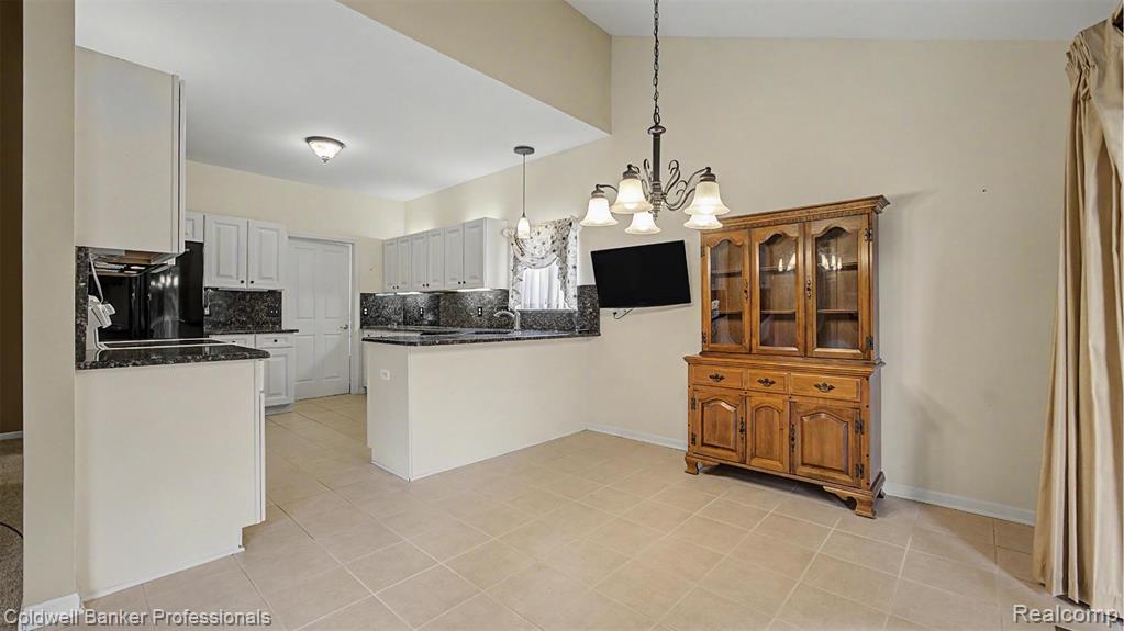 5711 Ortman Drive, Sterling Heights, MI 48314 — Photo 21
