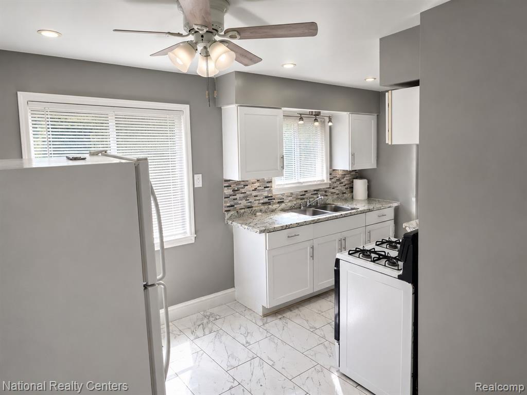11700 Auburn Street, Detroit, MI 48228 — Photo 5