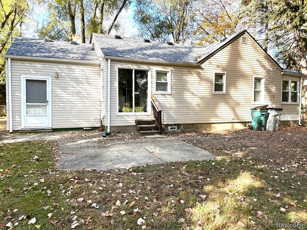 594 ANDRESEN, Hazel Park, MI 48030 — Photo 15