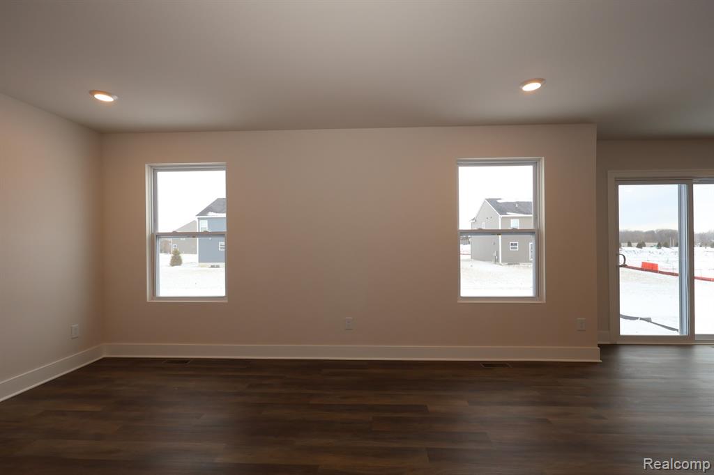 653 Swift Creek Drive, Chelsea, MI 48118 — Photo 10