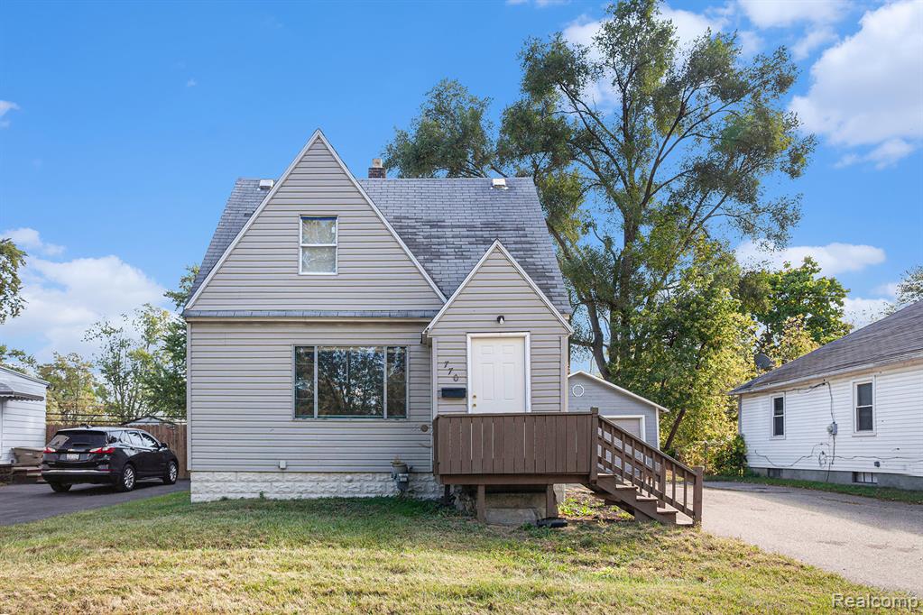 770 Cameron Avenue, Pontiac, MI 48340 — front exterior