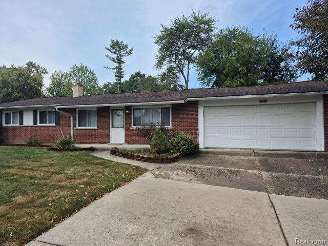 41740 Aspen Drive, Novi, MI — Photo 2