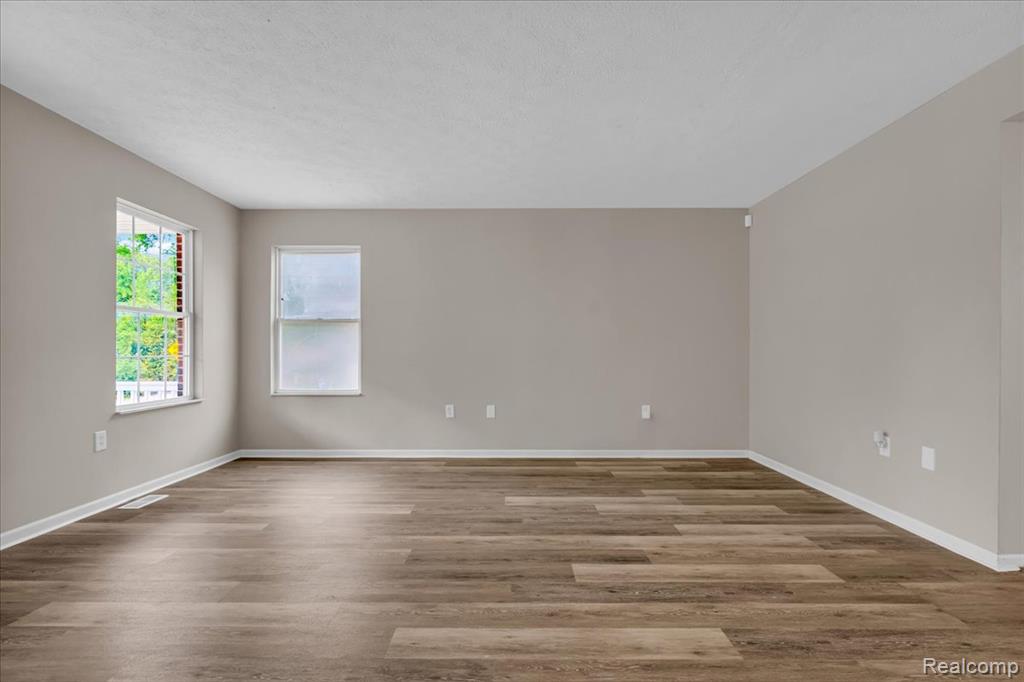 8282 Desoto Street, Detroit, MI 48238 — Photo 4