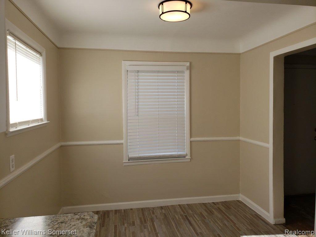 622 E 12 MILE Road, Royal Oak, MI 48073 — Photo 15