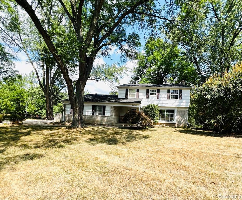 38138 Southfarm Court, Farmington Hills, MI 48167