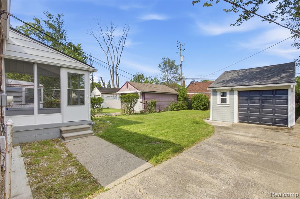 9774 Manistique Street, Detroit, MI 48224 — Photo 17